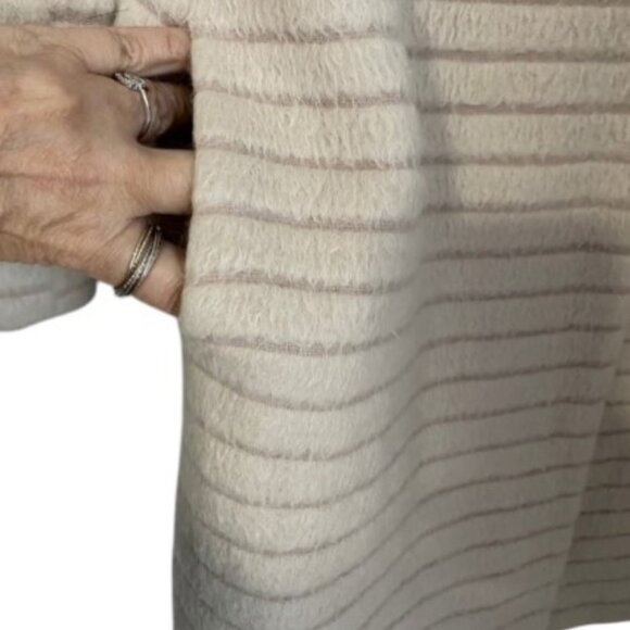 United Arrows cream luxury long fur coat size 38 - Picture 7 of 9